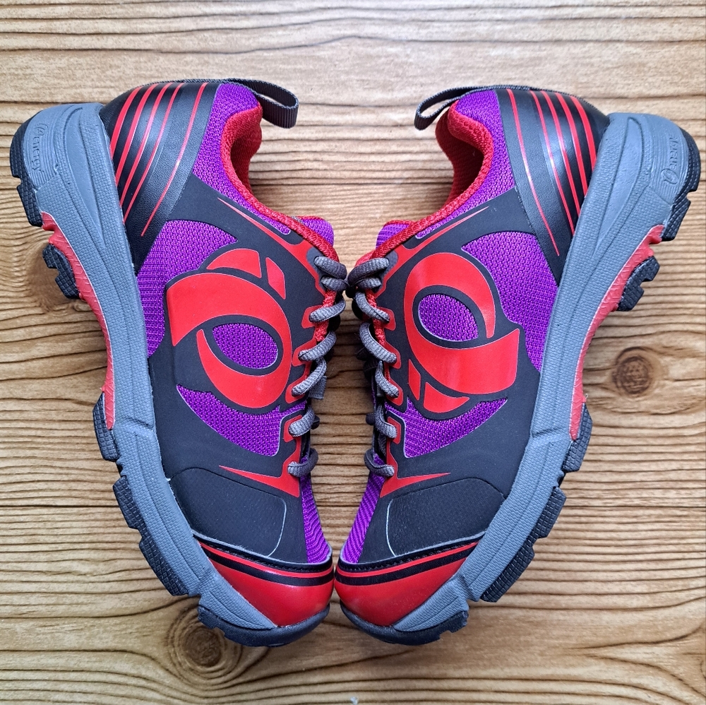 Pearl Izumi W X-Road Fuel lll Sz 36EU . (15215004) Women's Biking Shoes